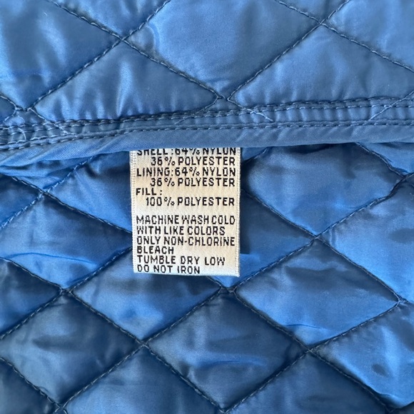 Talbots Quilted Shirttail Vest in a Vibrant Sapphire Blue - Picture 6 of 7